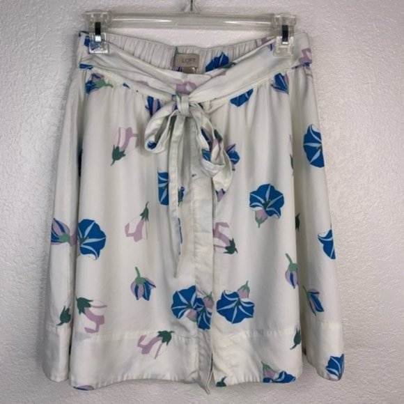 LOFT Dresses & Skirts - Loft Floral Button Down Skirt Size XS